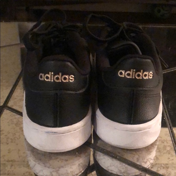 Adidas black & gold Stan Smith - Picture 3 of 6